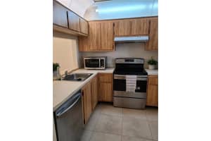 15718 E Waterside Cir, Sunrise, FL 33326, Sold 07/30/21