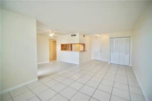 1600 SE 15th St, Fort Lauderdale, FL 33316, Sold 06/15/21