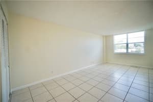 1600 SE 15th St, Fort Lauderdale, FL 33316, Sold 06/15/21