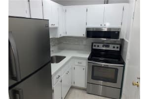 3550 NW 8th Ave, Pompano Beach, FL 33064, Sold 08/31/21