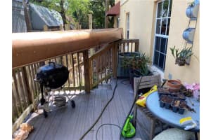 725 NE 43rd St, Oakland Park, FL 33334, Sold 06/15/21