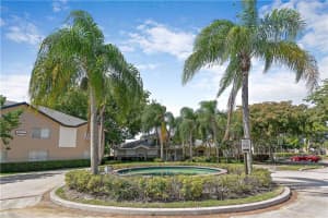 9977 Westview Dr, Coral Springs, FL 33076, Sold 06/09/21