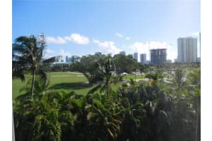 400 NE 14th Ave, Hallandale Beach, FL 33009, Sold 06/10/21