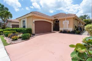 6374 NW 24th St, Boca Raton, FL 33434, Sold 06/01/21