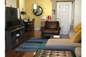 2820 N Oakland Forest Dr, Oakland Park, FL 33309, Sold 06/23/21