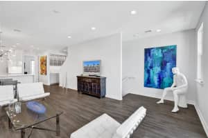 2372 Wilton Dr, Wilton Manors, FL 33305, Sold 08/26/21