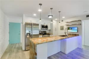 5220 NE 6th Ave A2, Oakland Park, FL 33334, Sold 06/25/21