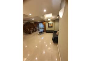 111 E Flagler St, Miami, FL 33131, Sold 10/28/21