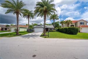 6809 Barnwell Dr, Boynton Beach, FL 33437, Sold 07/28/21