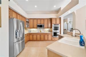 6104 NW 56th Dr, Coral Springs, FL 33067, Sold 06/30/21