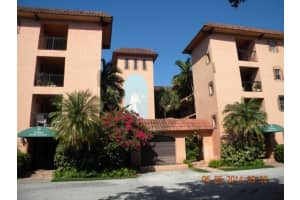 620 Tennis Club Dr, Fort Lauderdale, FL 33311, Sold 08/18/21