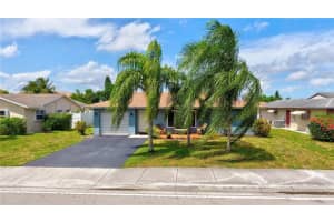 9607 NW 81st St, Tamarac, FL 33321, Sold 07/02/21