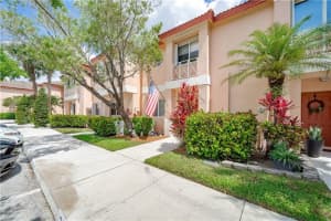 20823 NW 1st St, Pembroke Pines, FL 33029, Sold 06/28/21