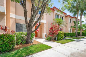 20823 NW 1st St, Pembroke Pines, FL 33029, Sold 06/28/21