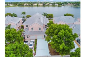 10722 Pelican Dr, Wellington, FL 33414, Sold 08/12/21