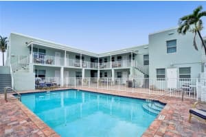 1901 N Surf Rd, Hollywood, FL 33019, Sold 06/28/21