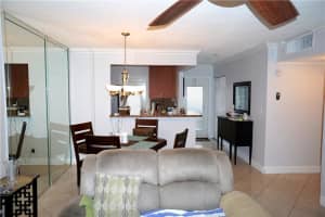4411 NW 16th St, Lauderhill, FL 33313, Sold 04/27/22