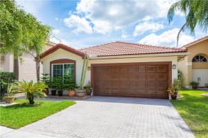 5303 NW 117th Ave, Coral Springs, FL 33076, Sold 07/09/21