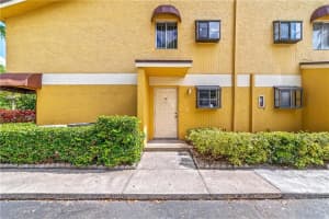 3053 N Oakland Forest Dr, Oakland Park, FL 33309, Sold 07/29/21