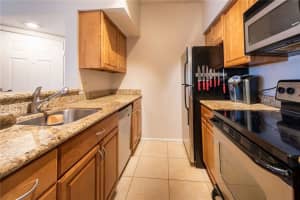 2906 S University Dr, Davie, FL 33328, Sold 07/02/21