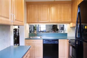 3410 Foxcroft Rd, Miramar, FL 33025, Sold 06/25/21