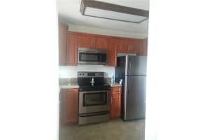 661 N University Dr, Pembroke Pines, FL 33024, Sold 09/30/21