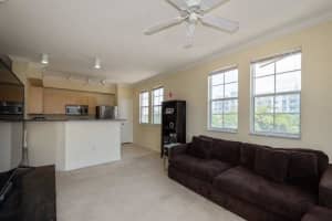 533 NE 3rd Ave, Fort Lauderdale, FL 33301, Sold 07/08/21