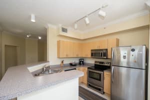 533 NE 3rd Ave, Fort Lauderdale, FL 33301, Sold 07/08/21