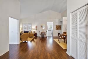 6534 NW 80th Dr, Parkland, FL 33067, Sold 08/02/21