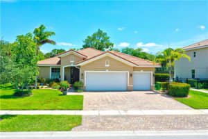9340 Silent Oak Cir, Royal Palm Beach, FL 33411, Sold 07/09/21