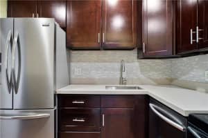 2400 NE 33rd Ave, Fort Lauderdale, FL 33305, Sold 07/22/21