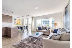 720 Bayshore Dr, Fort Lauderdale, FL 33304, Sold 07/23/21