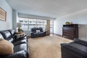 4010 Galt Ocean Dr, Fort Lauderdale, FL 33308, Sold 08/12/21