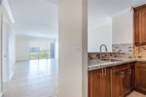 6855 Abbott Ave, Miami Beach, FL 33141, Sold 03/30/22