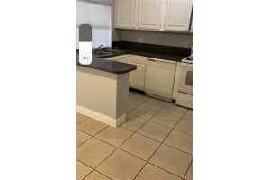 4431 Treehouse Ln, Tamarac, FL 33319, Sold 11/05/21