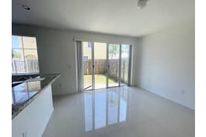 16510 SW 70th St, Miami, FL 33193, Sold 07/19/21