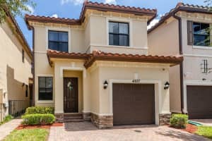 4837 NW 59th St, Tamarac, FL 33319, Sold 06/28/21