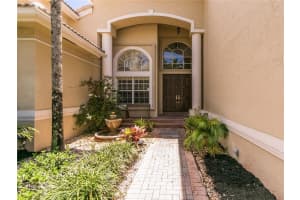 2960 W Lake Vista Cir, Davie, FL 33328, Sold 10/22/21