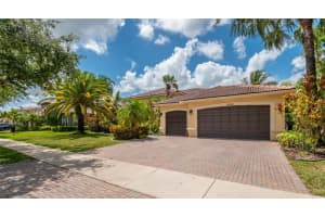 11646 Hibbs Grove Dr, Cooper City, FL 33330, Sold 08/05/21