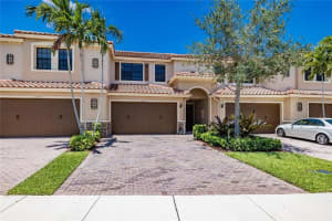 10881 NW 73rd Ct, Parkland, FL 33076, Sold 07/15/21