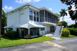 1135 SE 14th Pl, Fort Lauderdale, FL 33316, Sold 10/21/21