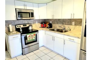 7211 W 24th Ave, Hialeah Gardens, FL 33016, Sold 07/30/21