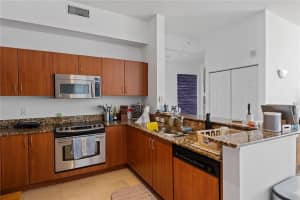 233 S Federal Hwy # Uph09, Boca Raton, FL 33432, Sold 10/19/21