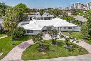 5 Mendota Ln, Sea Ranch Lakes, FL 33308, Sold 11/22/21