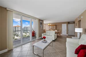 209 N Fort Lauderdale Beach Blvd #9c, Fort Lauderdale, FL 33304, Sold 08/30/21