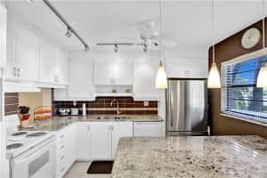 6095 N Sabal Palm Blvd, Tamarac, FL 33319, Sold 08/27/21