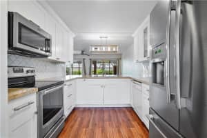 4953 N Hemingway Cir, Margate, FL 33063, Sold 08/25/21