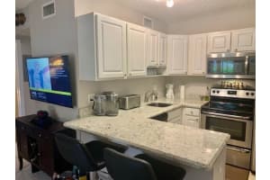 2660 NE 8th Ave, Wilton Manors, FL 33334, Sold 06/25/21