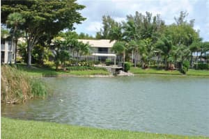 5571 Lakeside Dr, Margate, FL 33063, Sold 08/06/21