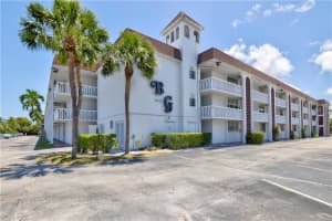 400 SE 10th St, Deerfield Beach, FL 33441, Sold 08/11/21